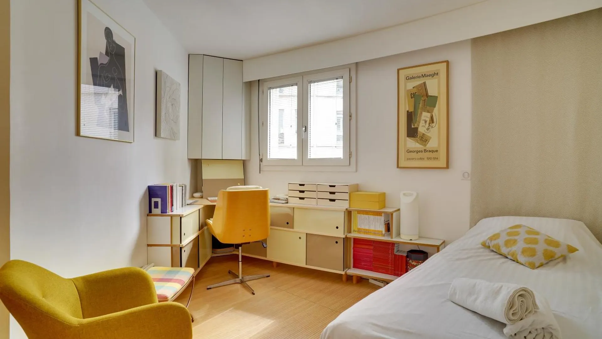 Bastille Apt Design With Ac Terrace 5 People By Weekome Paris